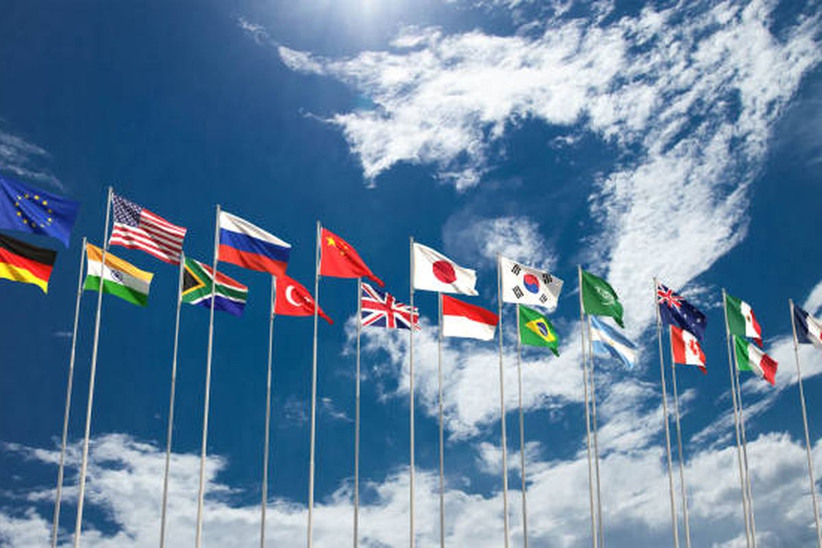 Politik Global 2025: Dinamika Geopolitik, Aliansi Baru, dan Tantangan Masa Depan