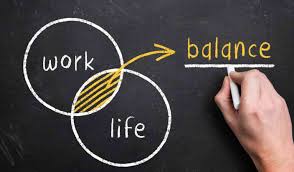 Tren Work-Life Balance Indonesia 2025: Antara Produktivitas, Kesehatan Mental, dan Gaya Hidup Digital