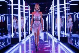 Fashion Tech 2025: Revolusi Mode Digital, AI Desain, dan Keberlanjutan Gaya Masa Depan