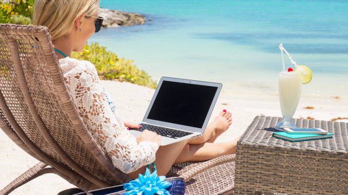 Digital Nomad Bali 2025: Gaya Hidup Baru di Surga Tropis yang Didorong Teknologi