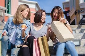Tren Lifestyle 2025: Perpaduan Teknologi, Fashion, dan Gaya Hidup Modern